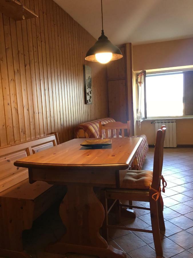 Villaggio Dello Sciatore Residence Paradiso Appartamenti E Monolocale 로카라소 외부 사진
