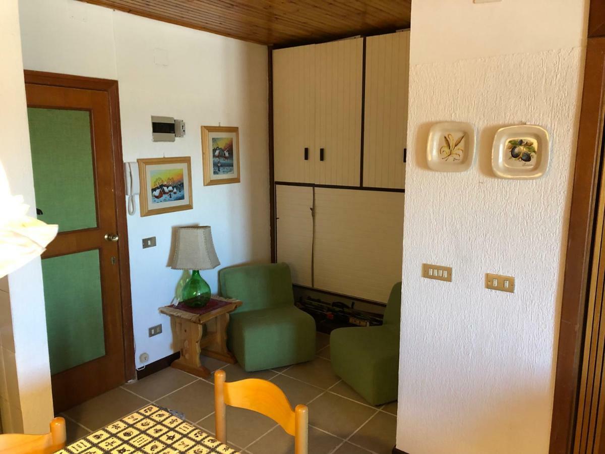 Villaggio Dello Sciatore Residence Paradiso Appartamenti E Monolocale 로카라소 외부 사진